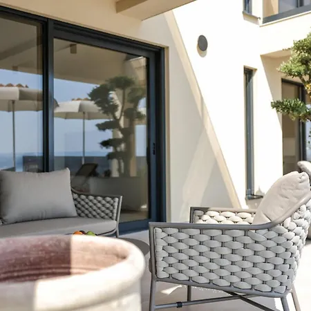 Novue With Pool Villa *