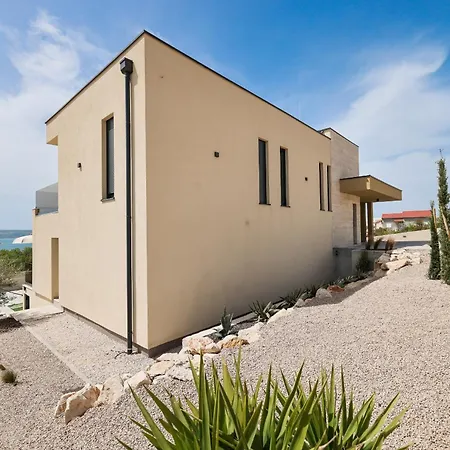 فيلة Novue With Pool *