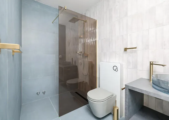 Novue With Pool فيلة