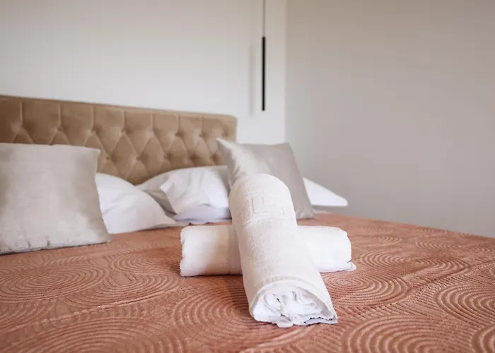 Villa Novue With Pool *