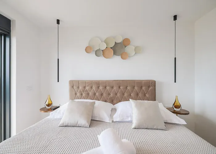 Villa Novue With Pool Maslenica