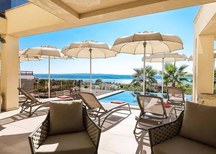 Novue With Pool فيلة *