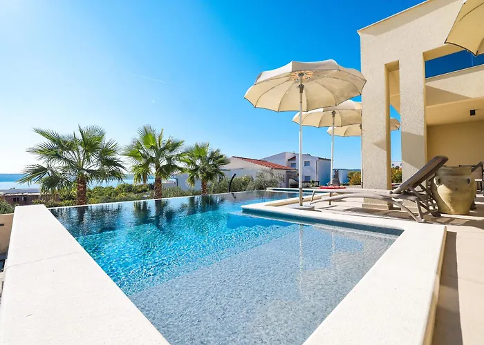 Novue With Pool * Maslenica