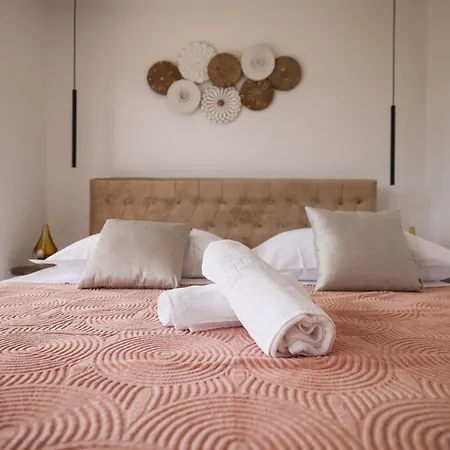 Novue With Pool Villa *