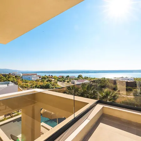 Novue With Pool Villa