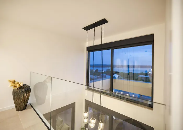 Вилла Novue With Pool