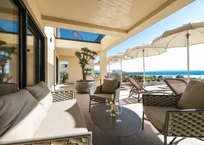 Novue With Pool Вилла Масленица